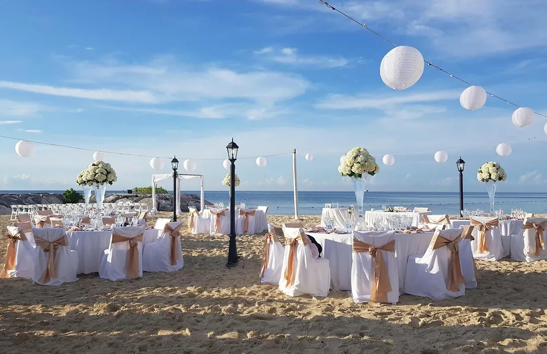 Secrets Wild Orchid Adults Only-1
