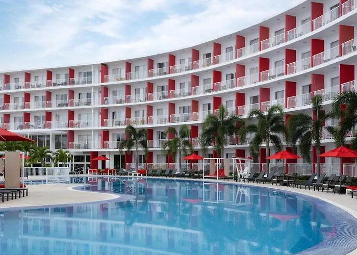 Ping Pong hotel: Grand Decameron Cornwall Beach, A Trademark All-Inclusive Resort