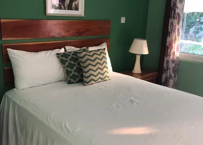 Airport Beach Hotel